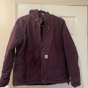 Women’s carhartt jacket size medium